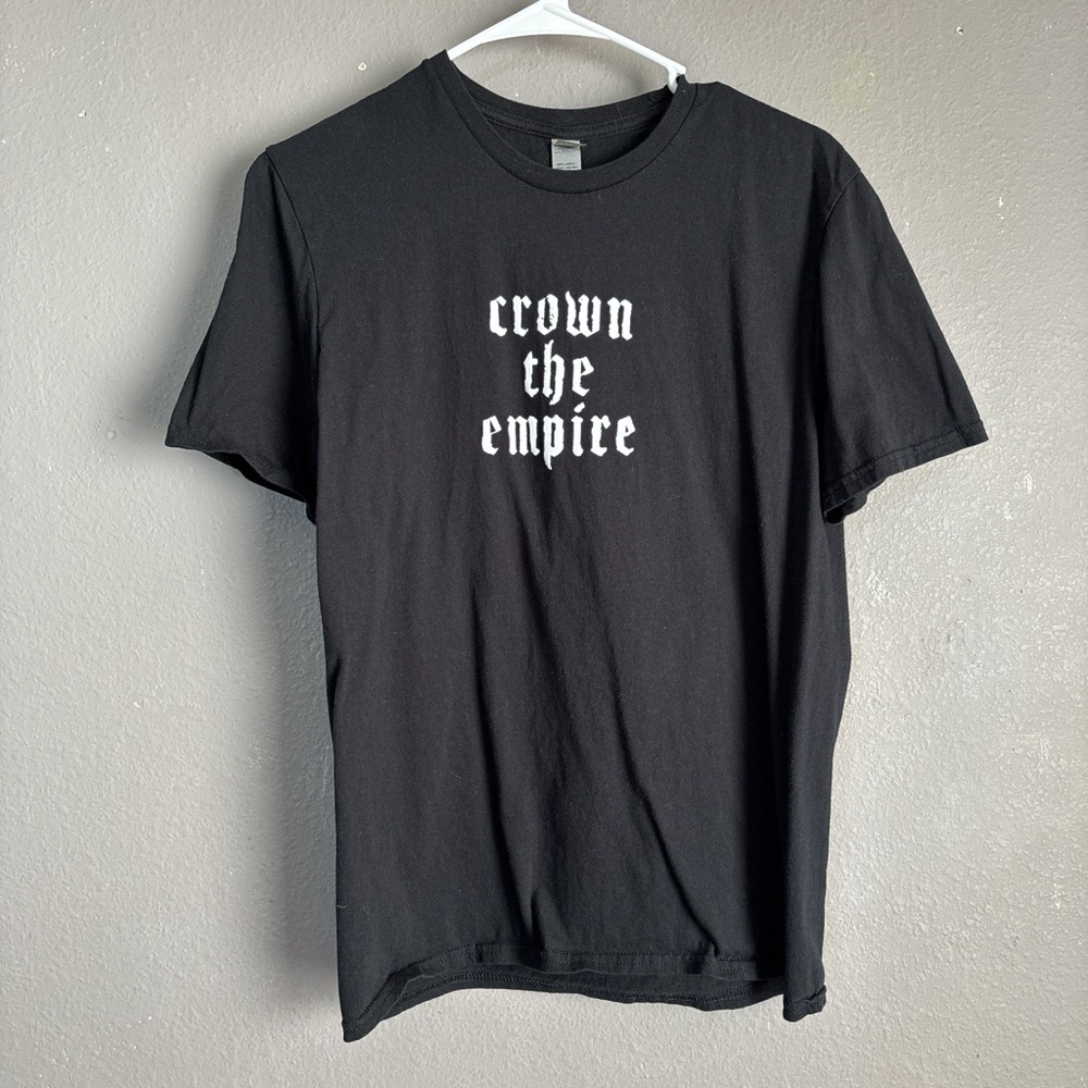 Gildan crown the empire men's t-shirt